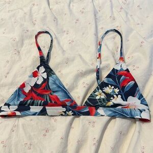 Vaya Island Bikini Top